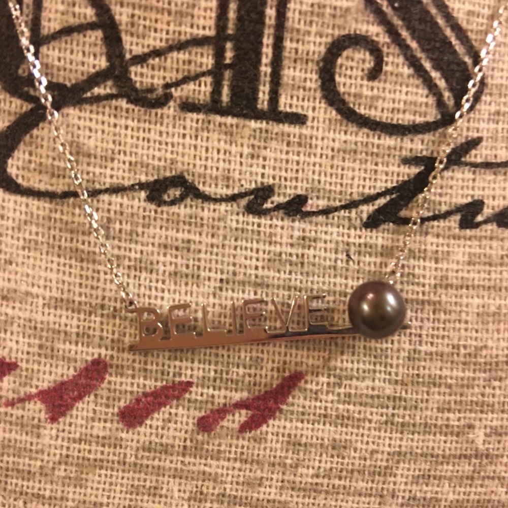 Vantel pearls inspirational necklace